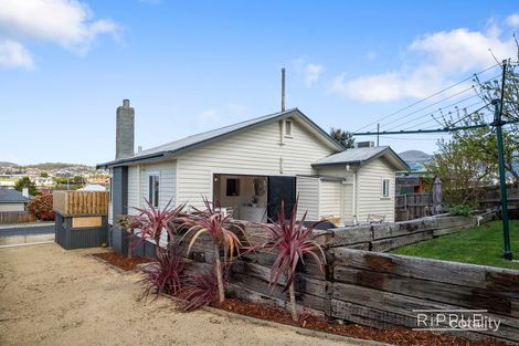 Property photo of 12 Renfrew Circle Goodwood TAS 7010