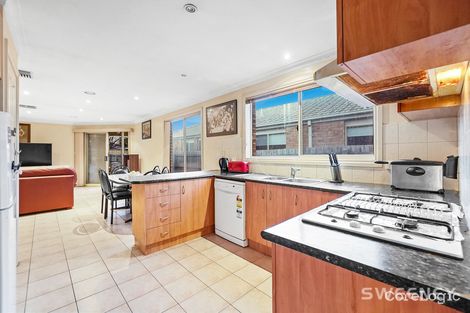 Property photo of 8 McAree Court Altona Meadows VIC 3028