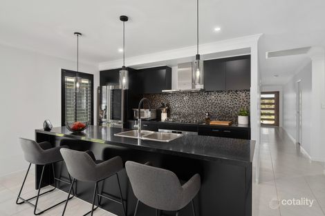 Property photo of 4 St Andrews Close Heddon Greta NSW 2321