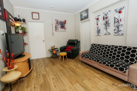 Property photo of 33 Second Avenue Parkside QLD 4825