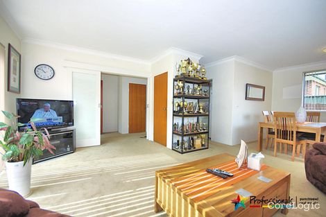 Property photo of 27 Illawong Crescent Greenacre NSW 2190