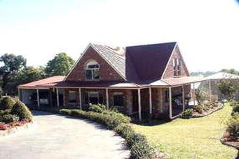 8 Wyralla Cres, Gisborne, VIC 3437