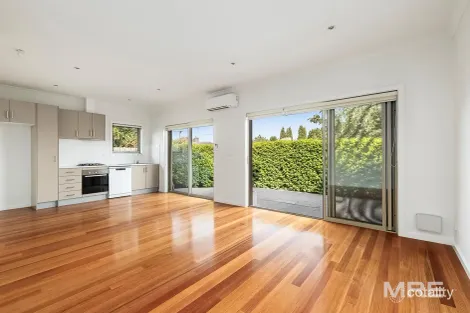 3/2 Jelf Ct, Fawkner, VIC 3060