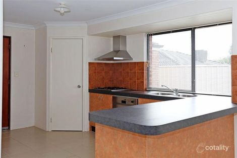 Property photo of 3 Cuchullin Court Kinross WA 6028