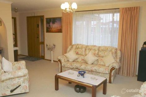 Property photo of 1 Torbreck Close Hoppers Crossing VIC 3029