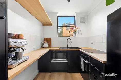 Property photo of 1/45 Barrabool Road Highton VIC 3216