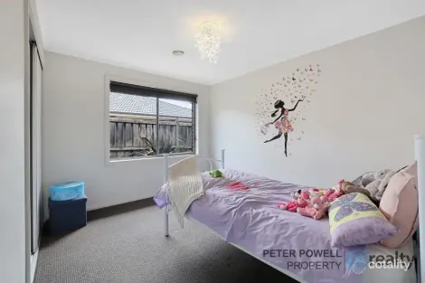 Property photo of 12 Poplar Close Trafalgar VIC 3824