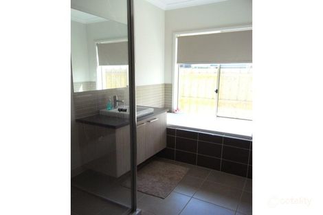Property photo of 8 Hancock Drive Berwick VIC 3806