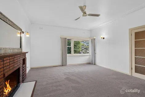 Property photo of 388 Raglan Parade Warrnambool VIC 3280