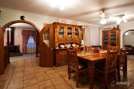 Property photo of 17 Vine Crescent Happy Valley SA 5159