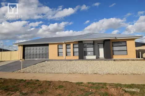 38 Chivalry Dr, Mooroopna, VIC 3629