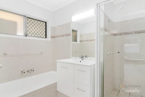 Property photo of 54 Bruce Avenue Paradise Point QLD 4216