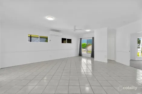 Property photo of 242 Robert Road Bentley Park QLD 4869