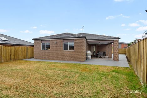 Property photo of 6 Playfields Place Wollert VIC 3750