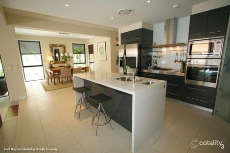 Property photo of 8074 Riverside Drive Hope Island QLD 4212