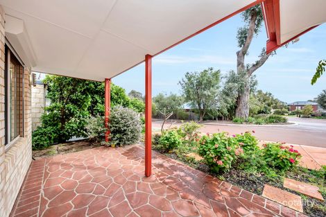 Property photo of 6 Spring Boulevard Dawesville WA 6211