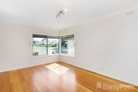 Property photo of 17 Hargreaves Crescent Braybrook VIC 3019