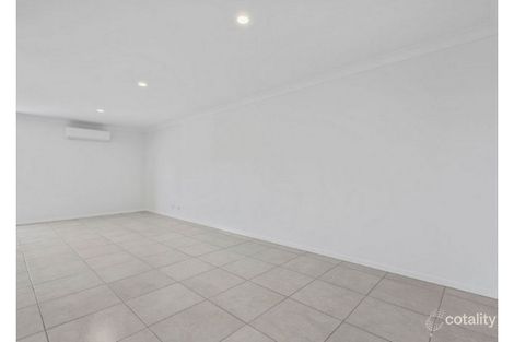 Property photo of 30 Reaside Road Walloon QLD 4306