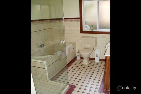 Property photo of 16 Shelley Street Wendouree VIC 3355