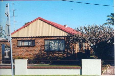 25 Park Rd, Woonona, NSW 2517