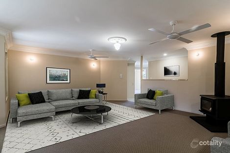 Property photo of 8 Mandy Court Murrumba Downs QLD 4503