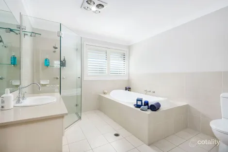 Property photo of 47 Macarthur Circuit Camden Park NSW 2570