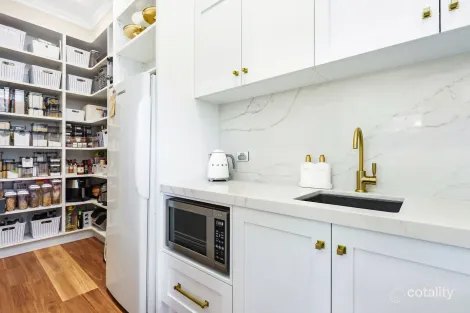 Property photo of 47 Macarthur Circuit Camden Park NSW 2570
