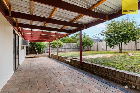 Property photo of 18 Shepherds Grove Kings Park VIC 3021