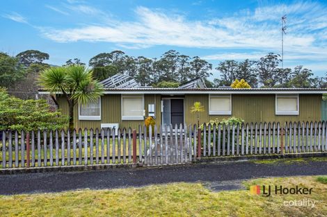 Property photo of 10 Myrtle Drive Rosebery TAS 7470