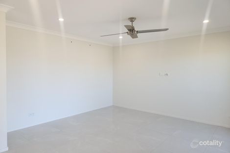 Property photo of 9 Tamsin Court Regents Park QLD 4118