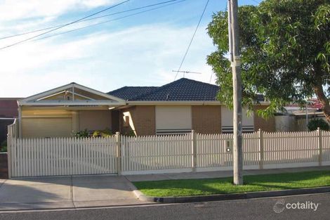 2 Newbury St, Deer Park, VIC 3023