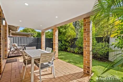 Property photo of 4/360 Simpsons Road Bardon QLD 4065