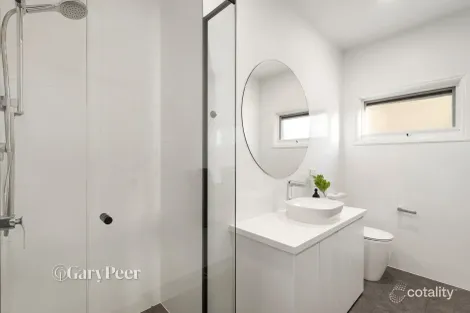 Property photo of 14 Emma Street Caulfield South VIC 3162