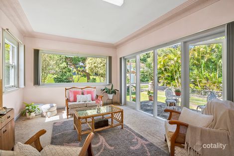 Property photo of 33 Nareen Parade North Narrabeen NSW 2101