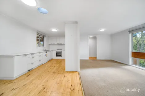 Property photo of 11 Hogan Place Holt ACT 2615