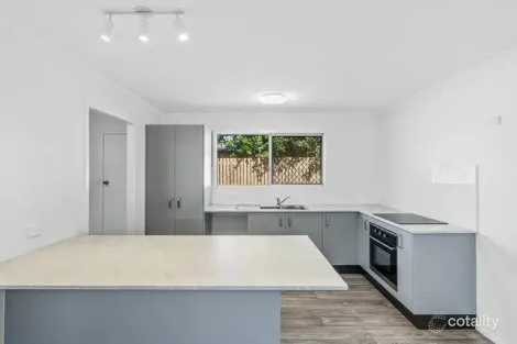 Property photo of 3 Ronto Close Manoora QLD 4870