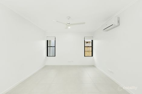 Property photo of 12 Gilberton Gate Smithfield QLD 4878