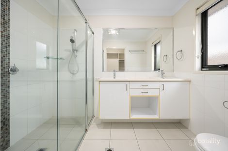 Property photo of 1 Pacific Place Pacific Pines QLD 4211