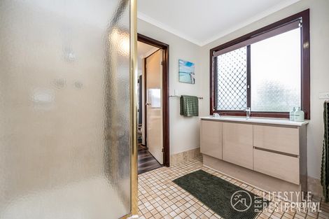Property photo of 71 Moore River Drive Guilderton WA 6041