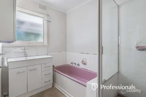 Property photo of 26 Bond Street Ringwood VIC 3134