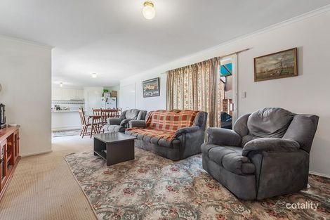 Property photo of 12 Benaud Close Meadow Heights VIC 3048