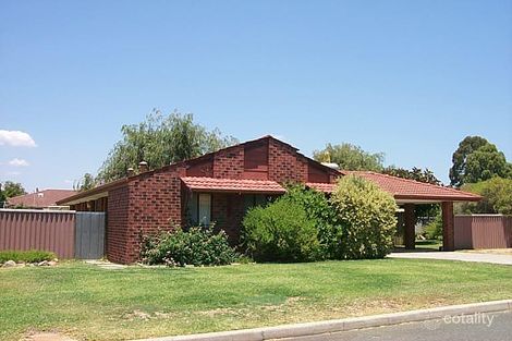 2 Roche Ct, Bull Creek, WA 6149