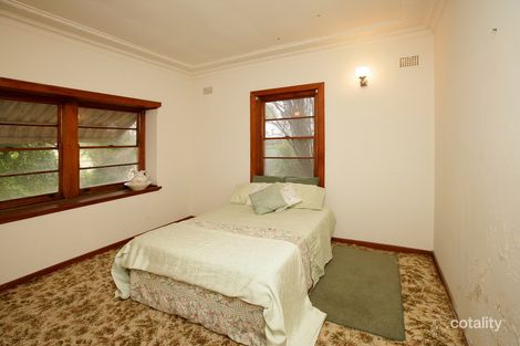 Property photo of 42 Slocum Street Wagga Wagga NSW 2650