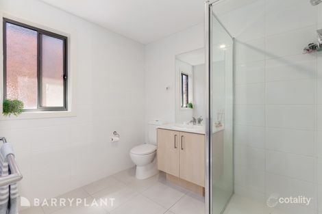 Property photo of 10 Foxtail Circuit Wallan VIC 3756