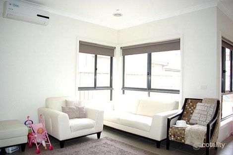 Property photo of 10 Lovegrove Avenue Sunshine West VIC 3020
