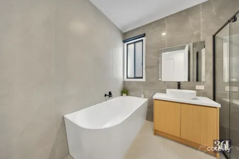 Property photo of 17 Window Road Tarneit VIC 3029