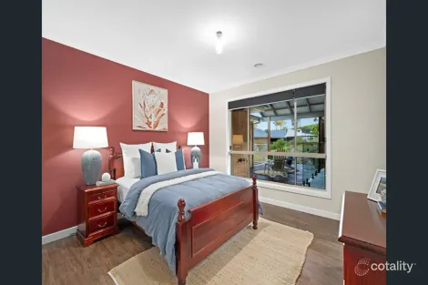 Property photo of 30 Avondale Drive Wodonga VIC 3690