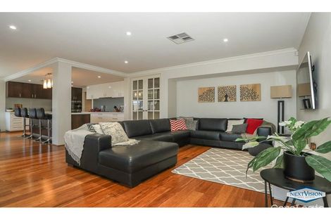 Property photo of 7 Mannikin Heights Beeliar WA 6164