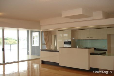 Property photo of 5/98 Thorn Street Kangaroo Point QLD 4169