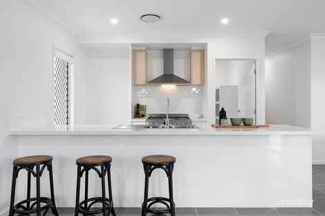 32 Prominence St, Pallara, QLD 4110